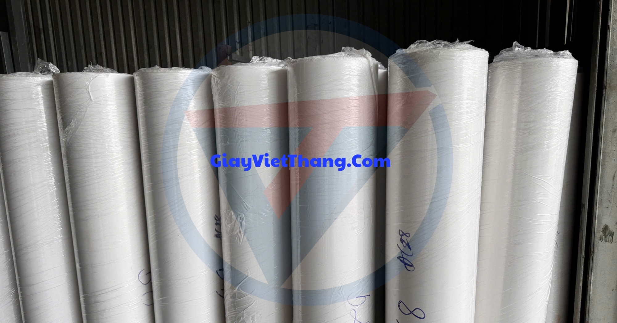 giấy lót bàn cắt gò dầu